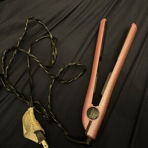 Pink Glitter Hair Straightener by Bella Beauty